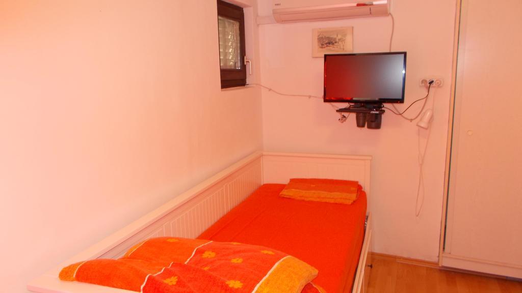 Guest House Accommodation Rupine プレマントゥーラ エクステリア 写真